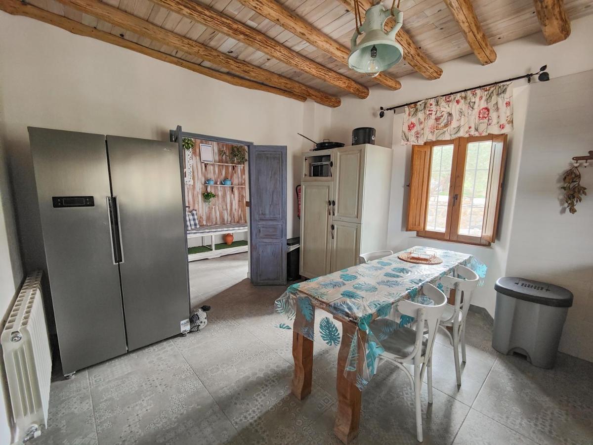 Villa Vivienda rural del salado Jaén Exterior foto